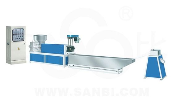 Chine Machine de réutilisation en plastique d'extrusion simple de vis pour la régénération de LDPE de HDPE fournisseur