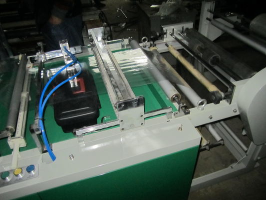 Sachet en plastique automatisé faisant le cachetage de côté de coupe de la chaleur de machine fournisseur